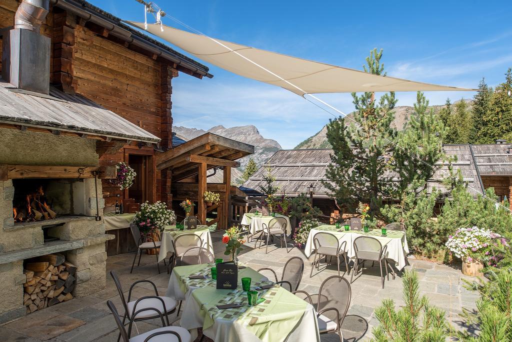 Park Chalet Village Livigno Exterior photo