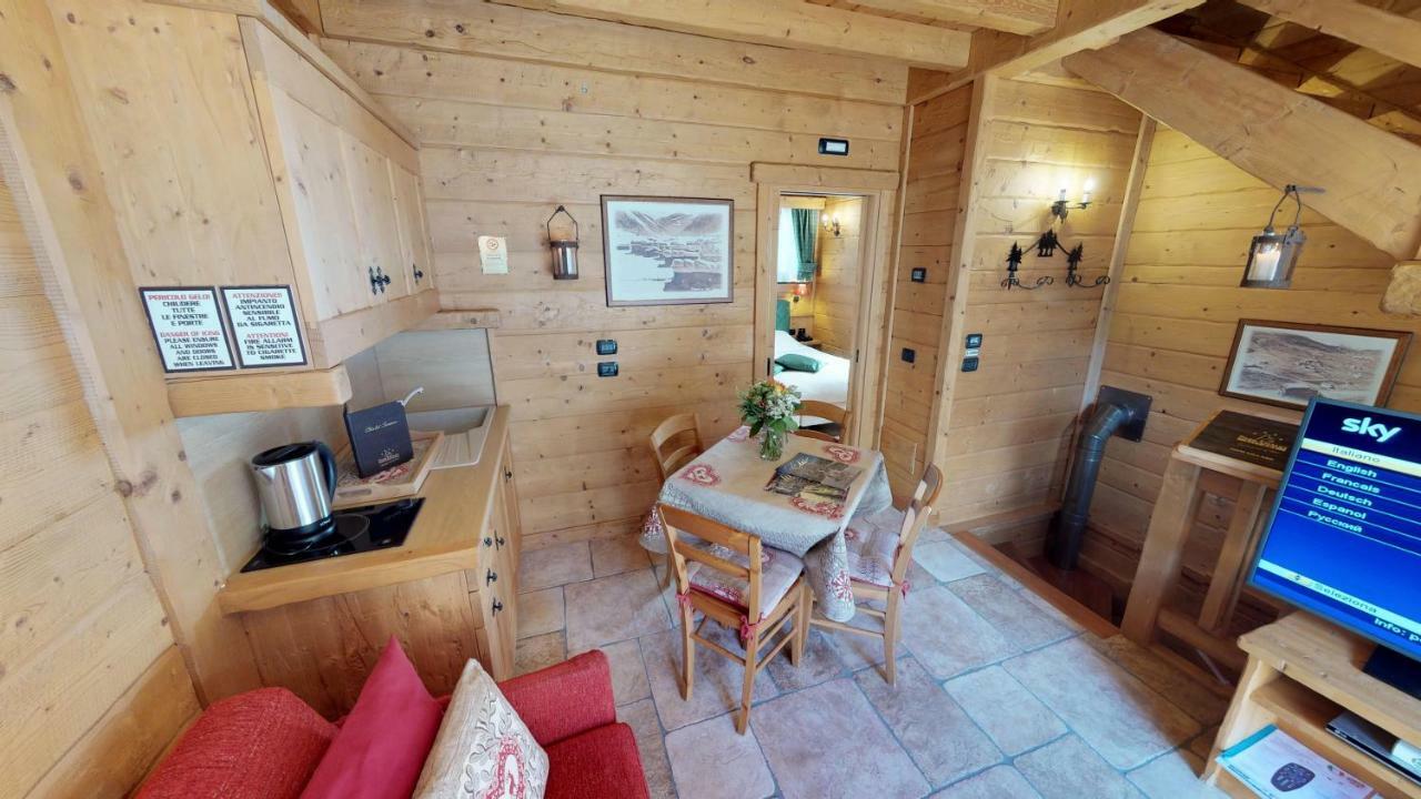 Park Chalet Village Livigno Exterior photo