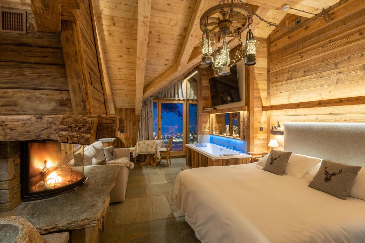 Park Chalet Village Livigno Exterior photo